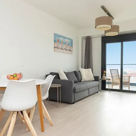 아파트 Contemporary One-bedroom *
